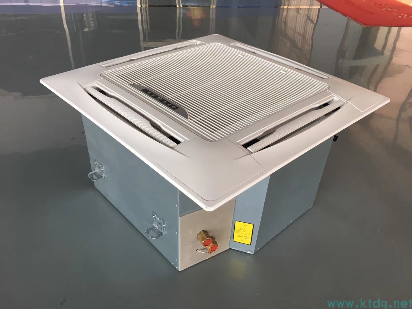 吸頂式風機盤管又名吸頂式風機盤管的特點-德州春意空調設備有限公司(圖1) mmexport1554004388473.jpg